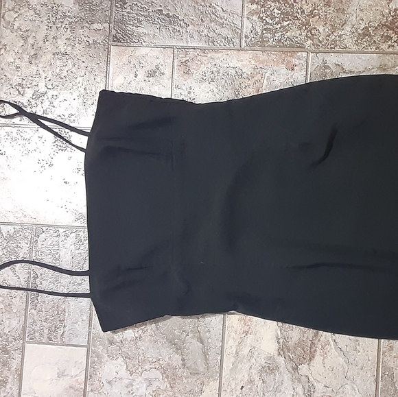 dresses - Picture 14 of 15